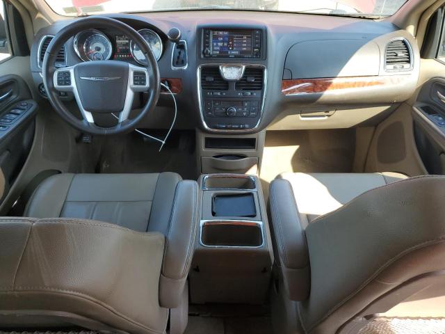 Photo 8 from auction – 2016 CHRYSLER TOWN & COU with VIN 2C4RC1BG2GR237782