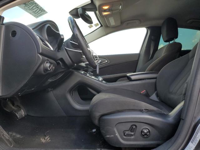 Photo 7 from auction – 2015 CHRYSLER 200 LIMITE with VIN 1C3CCCAB4FN607251