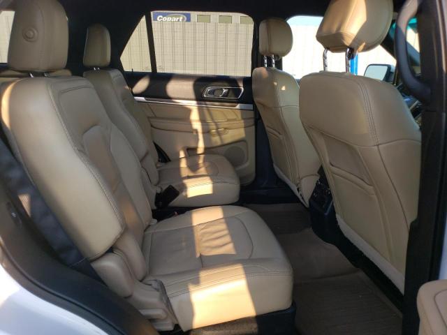 Zdjęcie 11 z aukcji – 2017 FORD EXPLORER L z VIN 1FM5K8F88HGC89672