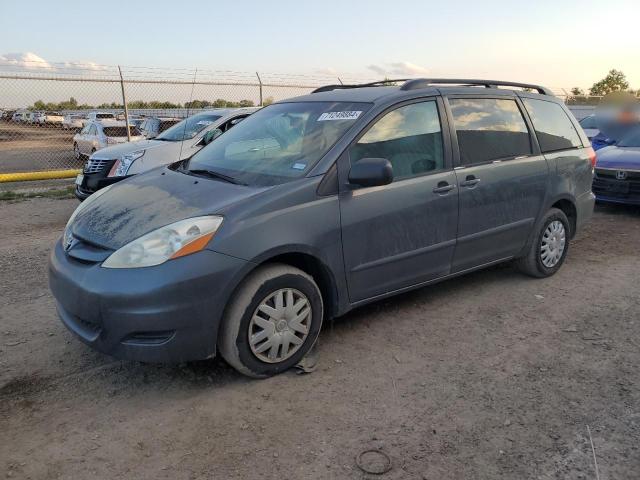 Photo 1 from auction – 2010 TOYOTA SIENNA CE with VIN 5TDKK4CC0AS319980