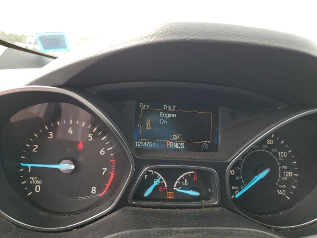 Photo 9 from auction – 2017 FORD ESCAPE SE with VIN 1FMCU0GD5HUD67342