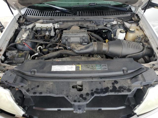 Photo 12 from auction – 2005 LINCOLN NAVIGATOR with VIN 5LMFU27545LJ15856