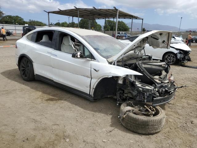 Photo 4 from auction – 2016 TESLA MODEL X with VIN 5YJXCBE25GF023698