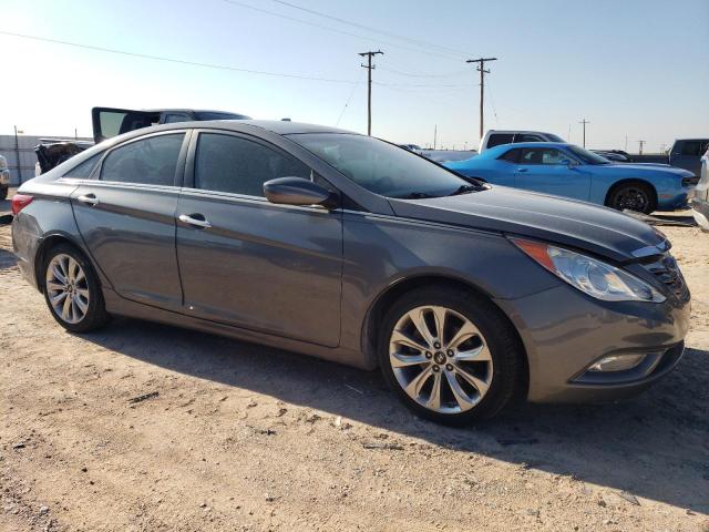Photo 4 from auction – 2013 HYUNDAI SONATA SE with VIN 5NPEC4AC0DH770852