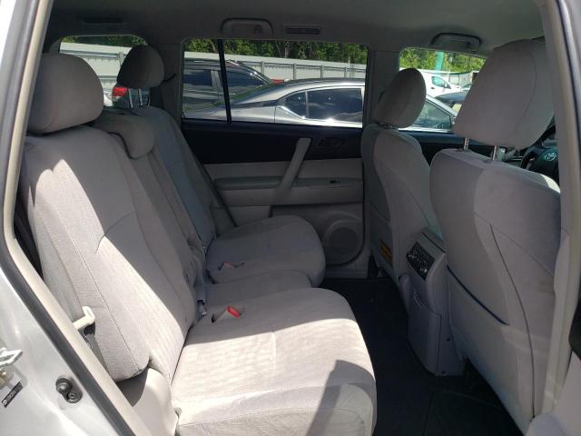 Photo 11 from auction – 2011 TOYOTA HIGHLANDER with VIN 5TDZK3EH1BS040315