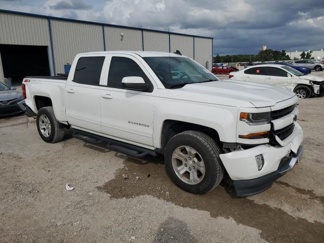 Photo 4 from auction – 2018 CHEVROLET SILVERADO with VIN 3GCUKREC8JG408925
