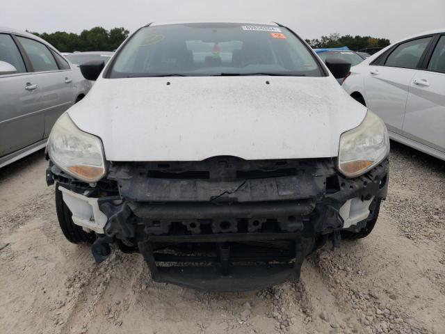 Photo 5 from auction – 2013 FORD FOCUS S with VIN 1FADP3E2XDL185449