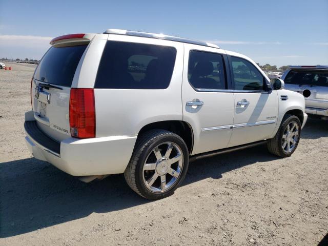 Photo 3 from auction – 2011 CADILLAC ESCALADE P with VIN 1GYS4CEF8BR137188