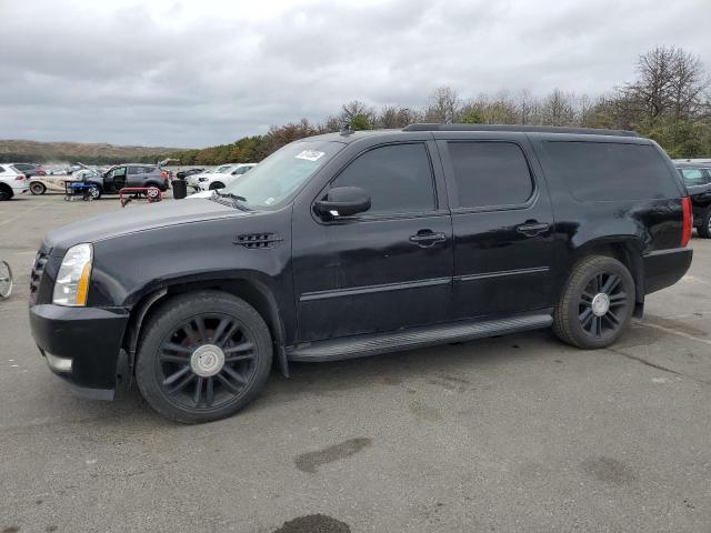 CADILLAC ESCALADE E 2013 with VIN 1GYS4HEF6DR210395 - Photo from auction