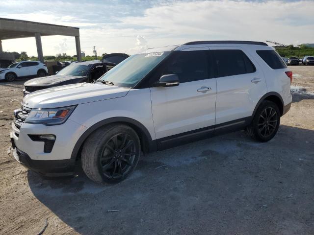 FORD EXPLORER X 2018 with VIN 1FM5K7D8XJGA12122 - Photo from auction