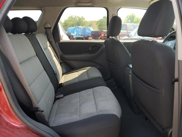 Photo 11 from auction – 2005 FORD ESCAPE XLT with VIN 1FMYU93145KA15978
