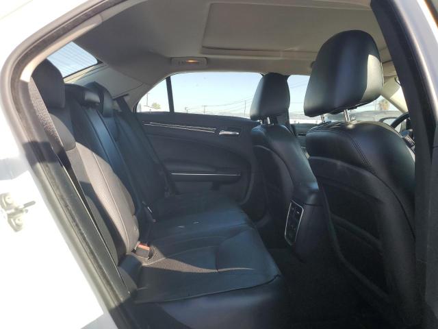 Photo 10 from auction – 2016 CHRYSLER 300C with VIN 2C3CCAEG6GH190252
