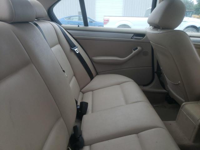 Photo 10 from auction – 2003 BMW 325 I with VIN WBAET37413NJ37850