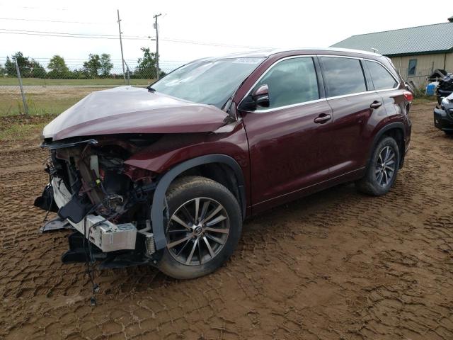 TOYOTA HIGHLANDER 2017 مع رقم تعريف المركبة 5TDJZRFH7HS446117 - صورة من المزاد