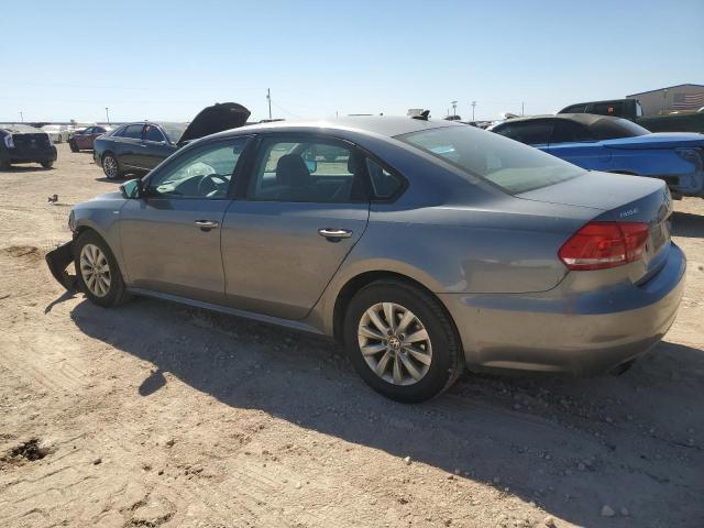 Photo 2 from auction – 2015 VOLKSWAGEN PASSAT S with VIN 1VWAT7A37FC037869