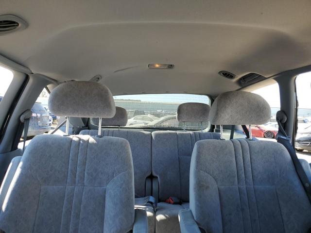 Photo 10 from auction – 2000 TOYOTA SIENNA LE with VIN 4T3ZF13C5YU287280