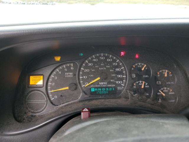 Photo 9 from auction – 2000 CHEVROLET SILVERADO with VIN 1GCEK19T6YE235746