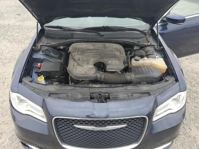 Photo 11 from auction – 2017 CHRYSLER 300 LIMITE with VIN 2C3CCAAG3HH596982
