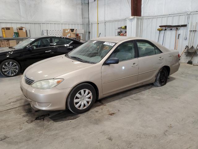 TOYOTA CAMRY LE 2006 with VIN 4T1BE32K76U746064 - Photo from auction