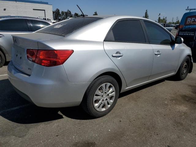 Photo 3 from auction – 2011 KIA FORTE EX with VIN KNAFU4A25B5377755