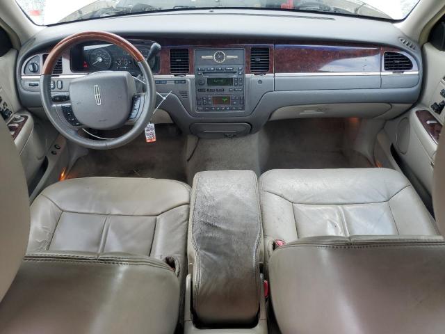 Photo 8 from auction – 2011 LINCOLN TOWN CAR S with VIN 2LNBL8CV5BX759524