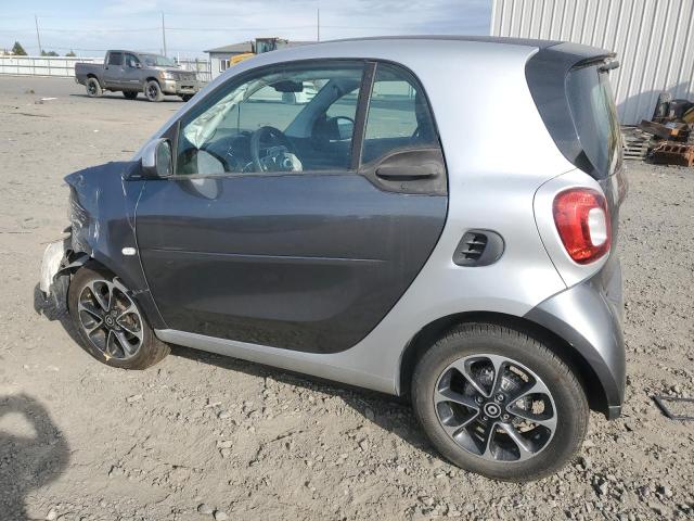 Photo 2 from auction – 2016 SMART FORTWO with VIN WMEFJ5DA1GK064460