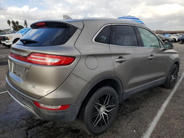 Photo 3 from auction – 2016 LINCOLN MKC SELECT with VIN 5LMCJ2C90GUJ21865