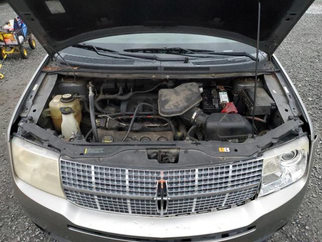 Photo 12 from auction – 2008 LINCOLN MKX with VIN 2LMDU88C48BJ23975