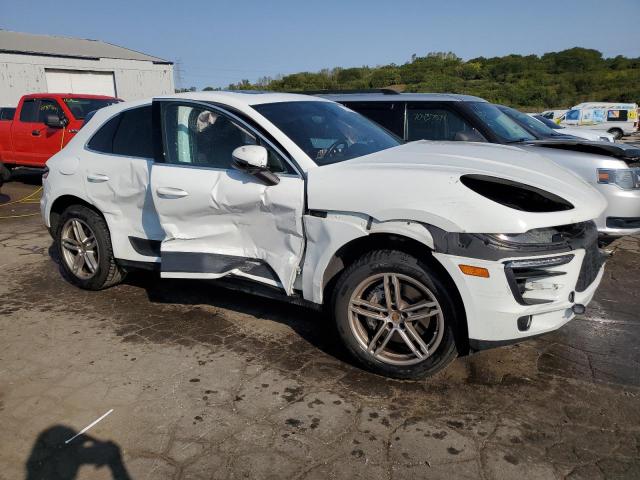 Photo 4 from auction – 2017 PORSCHE MACAN S with VIN WP1AB2A5XHLB11796