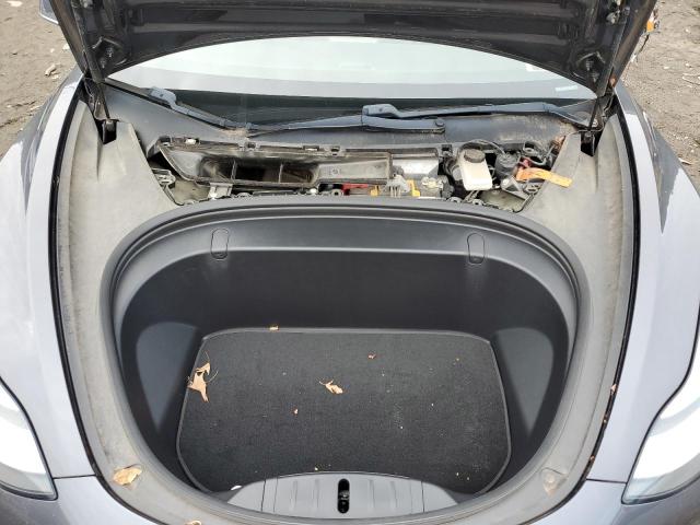 Photo 11 from auction – 2018 TESLA MODEL 3 with VIN 5YJ3E1EB3JF116469