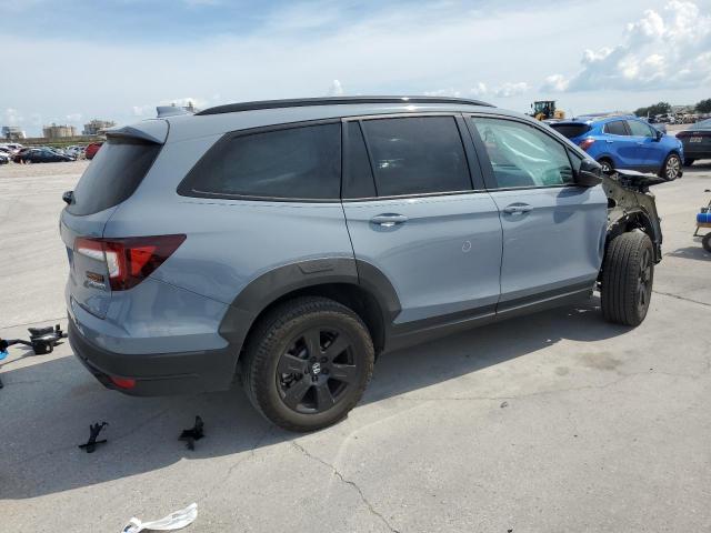 Photo 3 from auction – 2022 HONDA PILOT TRAI with VIN 5FNYF6H80NB068130