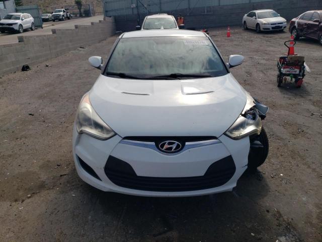 Photo 5 from auction – 2013 HYUNDAI VELOSTER with VIN KMHTC6AD7DU166325