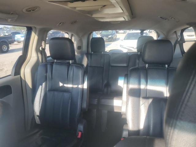 Photo 10 from auction – 2014 CHRYSLER TOWN & COU with VIN 2C4RC1BG2ER435341