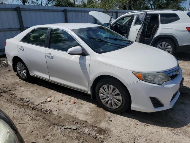 Photo 4 from auction – 2014 TOYOTA CAMRY L with VIN 4T4BF1FK7ER340219