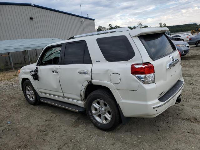 Zdjęcie 2 z aukcji – 2011 TOYOTA 4RUNNER SR z VIN JTEZU5JR5B5033275
