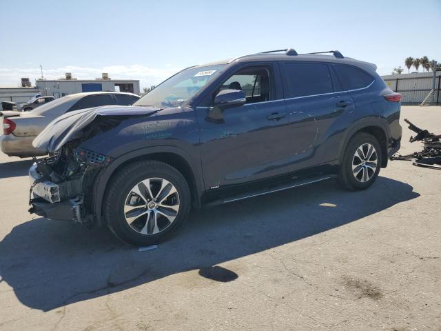 Photo 1 from auction – 2022 TOYOTA HIGHLANDER with VIN 5TDHBRCH2NS541154