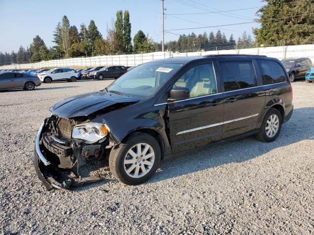 CHRYSLER TOWN & COU 2015 with VIN 2C4RC1BG0FR696193 - Photo from auction