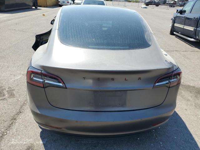 Photo 6 from auction – 2018 TESLA MODEL 3 with VIN 5YJ3E1EA1JF045375