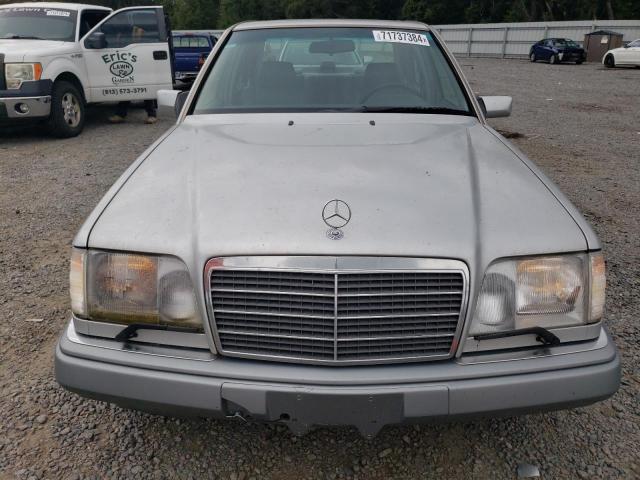 Photo 5 from auction – 1994 MERCEDES-BENZ E 320 with VIN WDBEA32E5RC105463