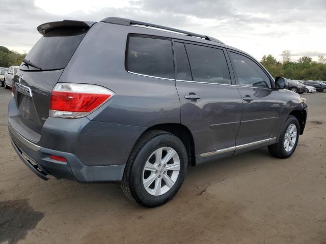 Photo 3 from auction – 2012 TOYOTA HIGHLANDER with VIN 5TDBK3EH0CS162067