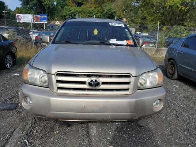 Photo 5 from auction – 2004 TOYOTA HIGHLANDER with VIN JTEEP21A840031860