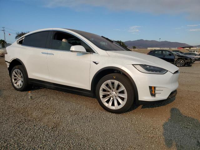 Photo 4 from auction – 2018 TESLA MODEL X with VIN 5YJXCAE28JF112697
