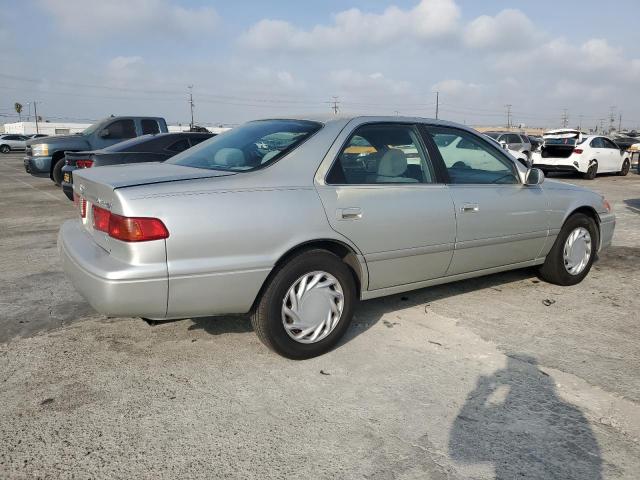 Photo 3 from auction – 2000 TOYOTA CAMRY CE with VIN JT2BF22K8Y0288064