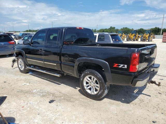 Photo 2 from auction – 2003 CHEVROLET SILVERADO with VIN 2GCEK19V831372375