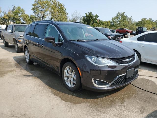 Photo 4 from auction – 2019 CHRYSLER PACIFICA T with VIN 2C4RC1FG2KR528673