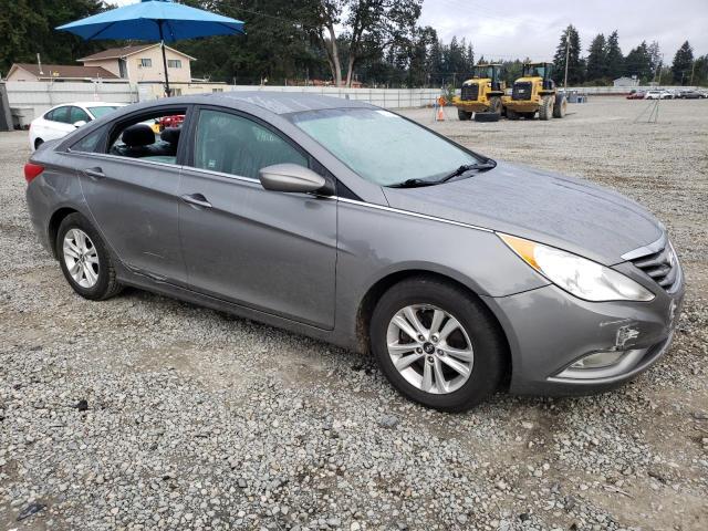 Photo 4 from auction – 2013 HYUNDAI SONATA GLS with VIN 5NPEB4AC6DH764394