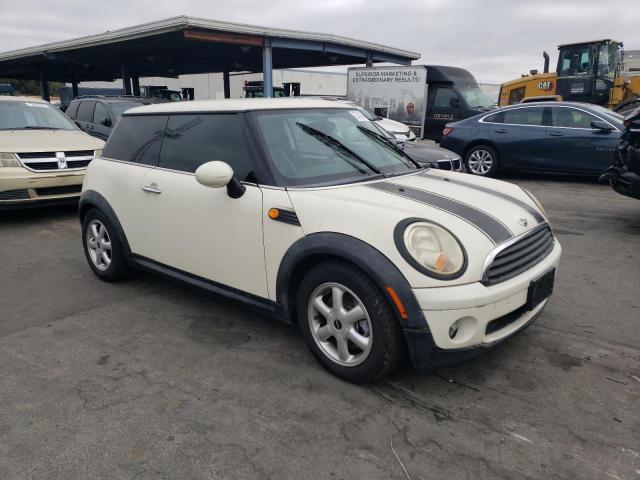 Photo 4 from auction – 2010 MINI COOPER with VIN WMWMF3C58ATZ64741