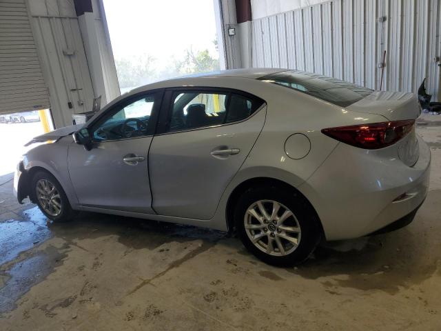 Photo 2 from auction – 2017 MAZDA 3 SPORT with VIN 3MZBN1U74HM109977
