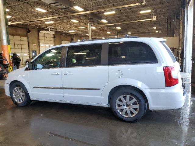 Photo 2 from auction – 2015 CHRYSLER TOWN & COU with VIN 2C4RC1BG1FR695344