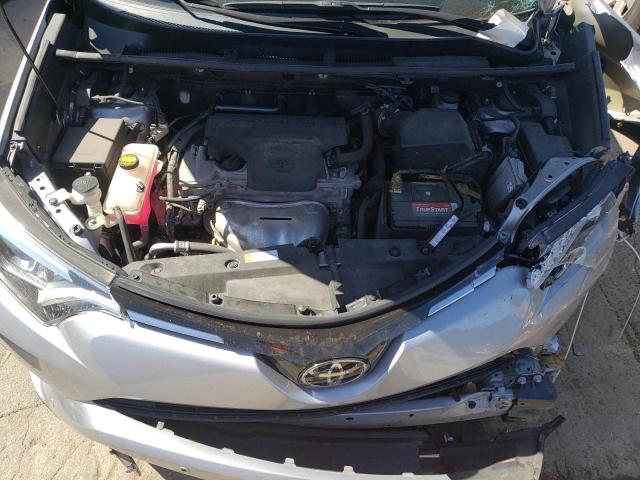 Photo 12 from auction – 2017 TOYOTA RAV4 LIMIT with VIN 2T3DFREV1HW561775